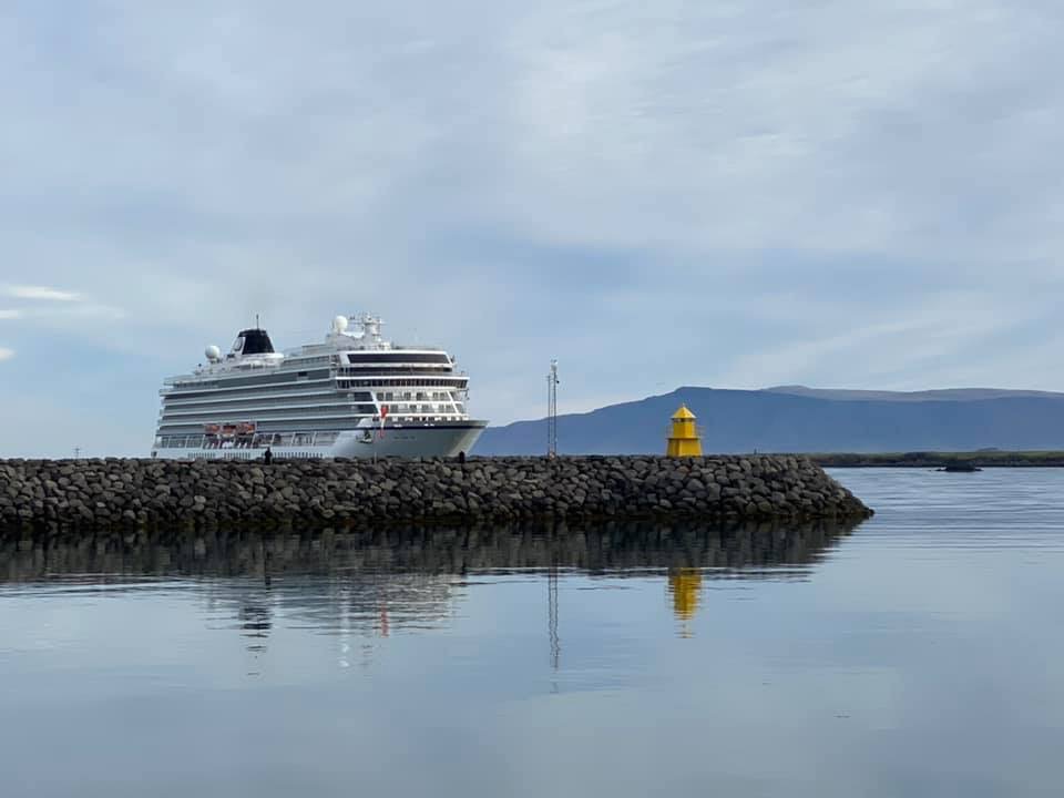 Vinsamlegast athugið að breyting hefur orðið á komu fyrsta farþegaskip ársins!