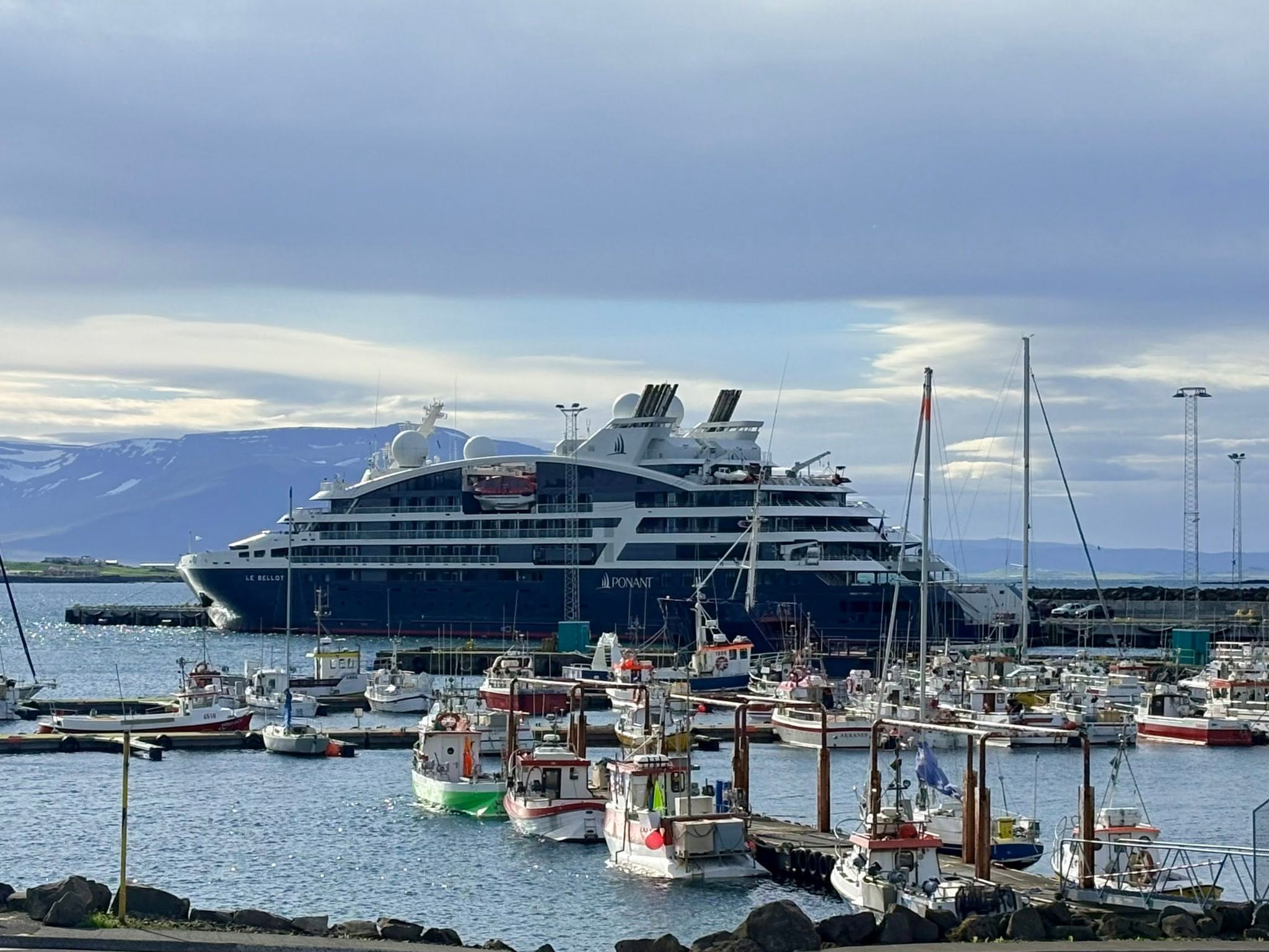 Þjóðhátíðarstemning þegar Le Bellot kom til Akraness