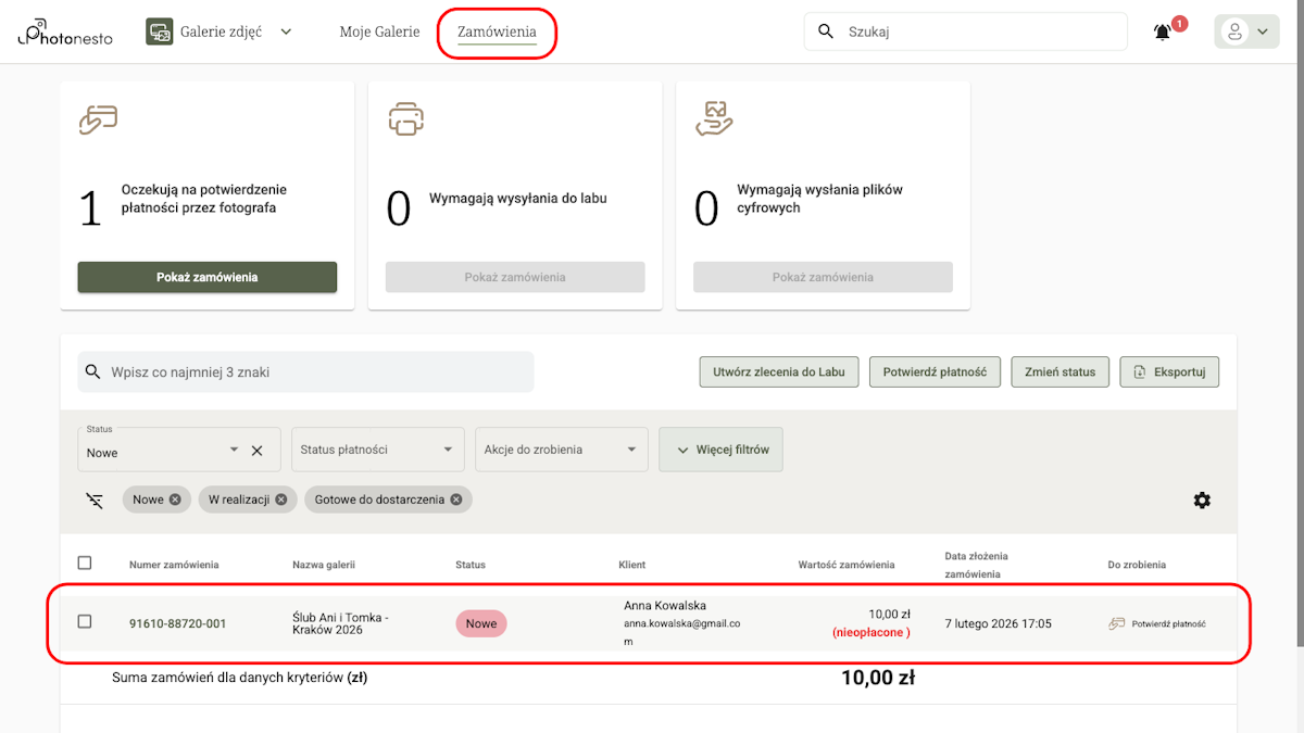 Lista zamówień w panelu fotografa z kafelkami statusów i tabelą zamówień