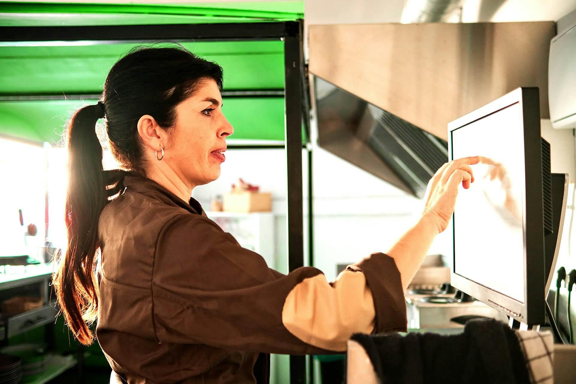 What-Is-Kitchen-Display-System-Deliverect-OV