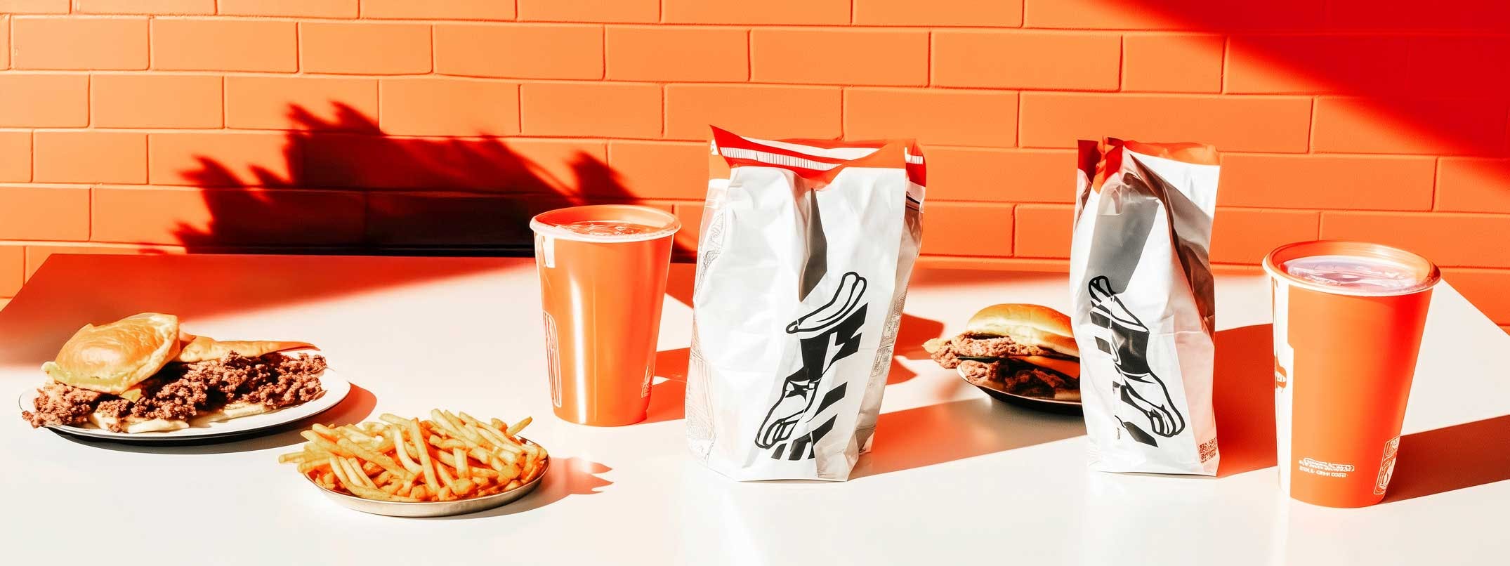 How-Food-Delivery-Services-Can-Maximize-Customer-Satisfaction-customers-Food