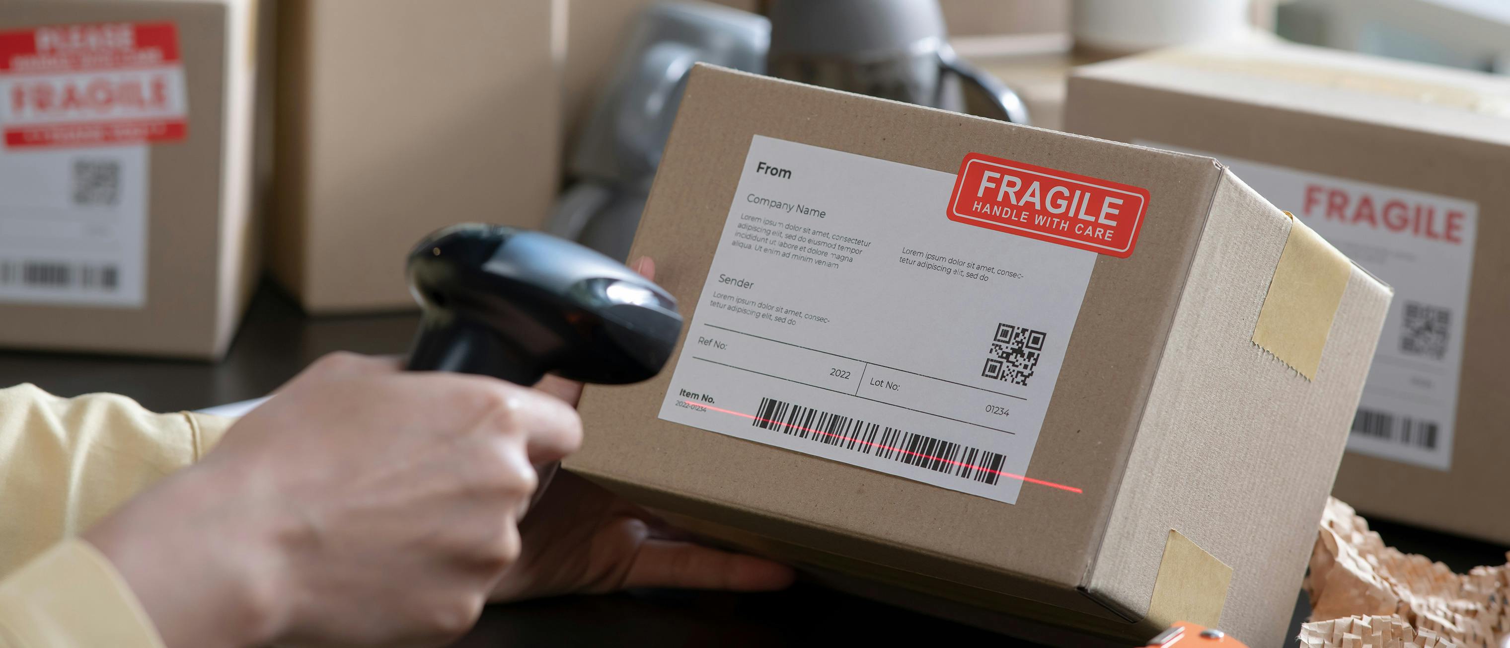7-Common-eCommerce-Fulfillment-Problems-Deliverect-Fragile
