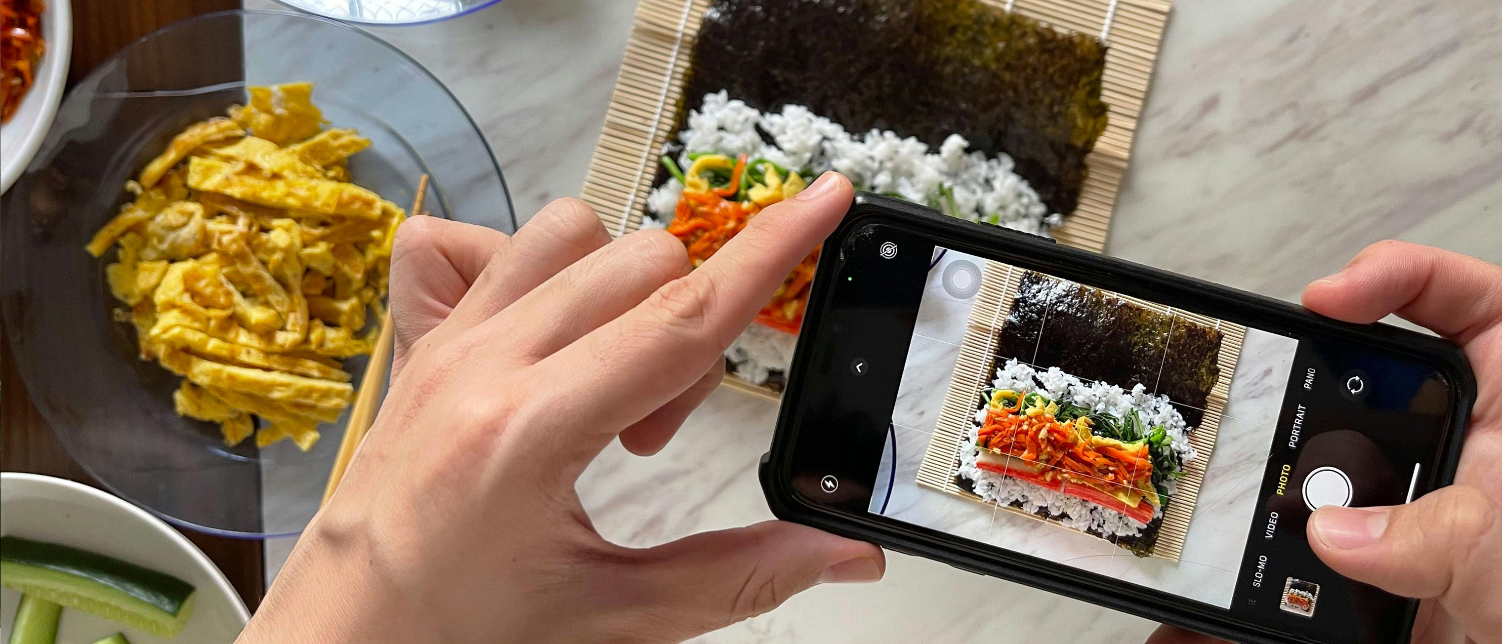 Promote-Restaurant-Social-Media-Deliverect-Sushi