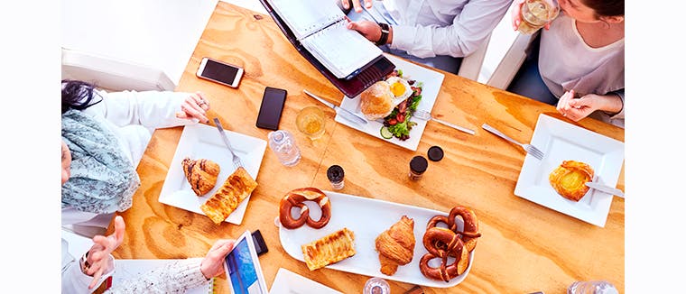 Restaurant Online Reviews 2 meeting, deliverect