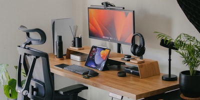 Computer desk set-up