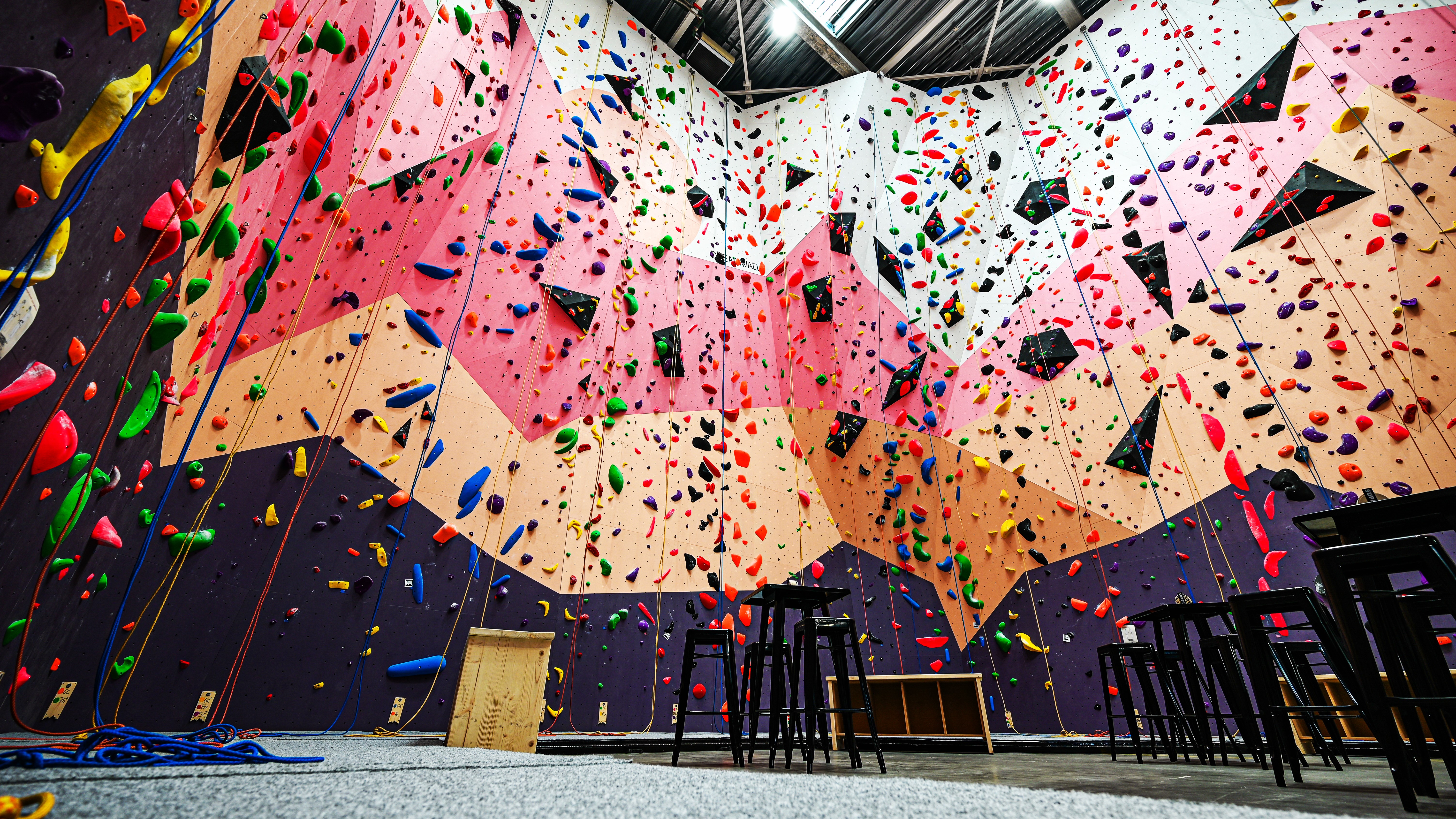 klimzaal pink peaks