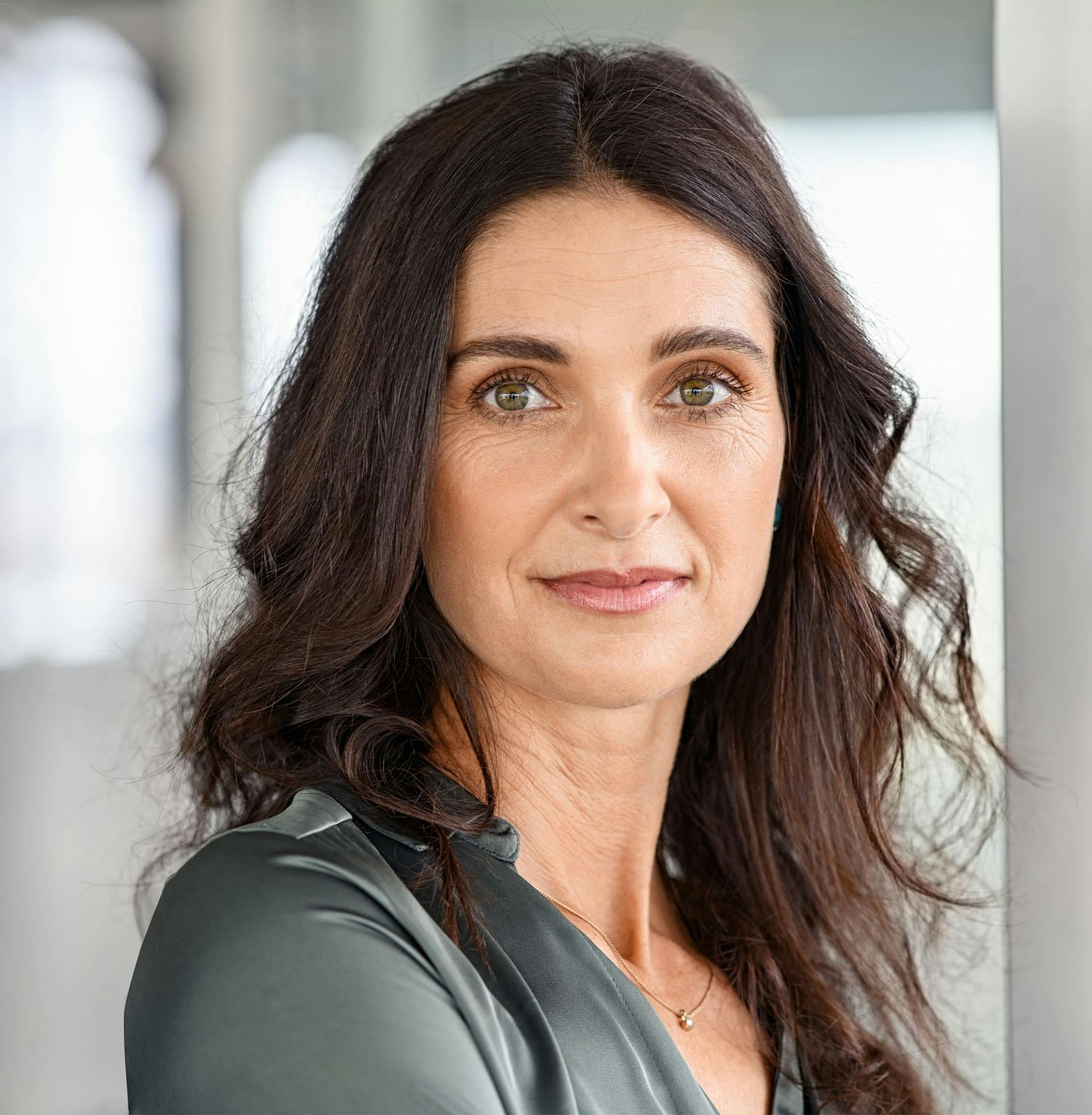 woman looking forward