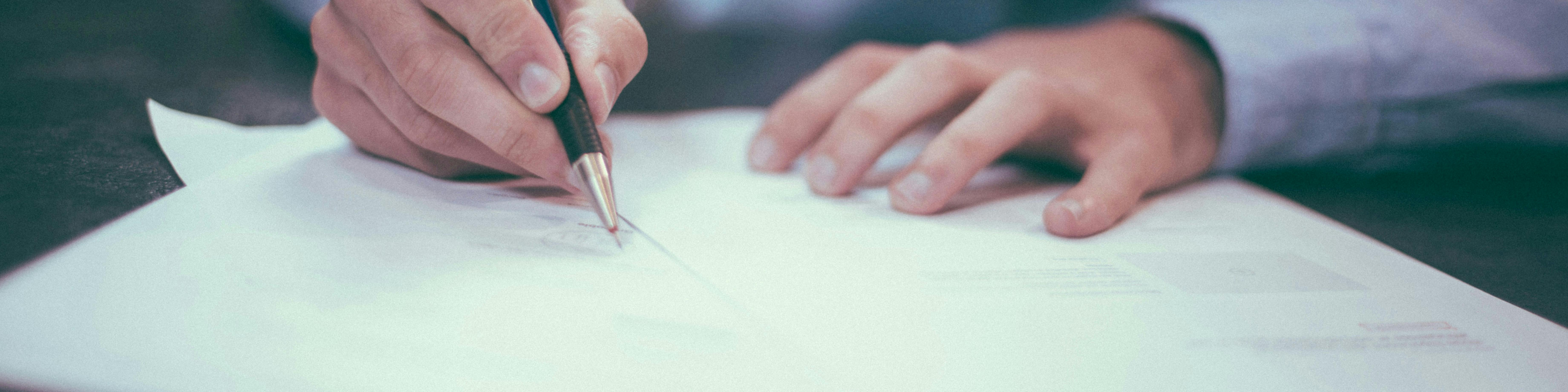 Mansioni superiori e differenze retributive: la Cassazione ribadisce le regole sull’inquadramento Mansioni superiori e differenze retributive: la Cassazione ribadisce le regole sull’inquadramento