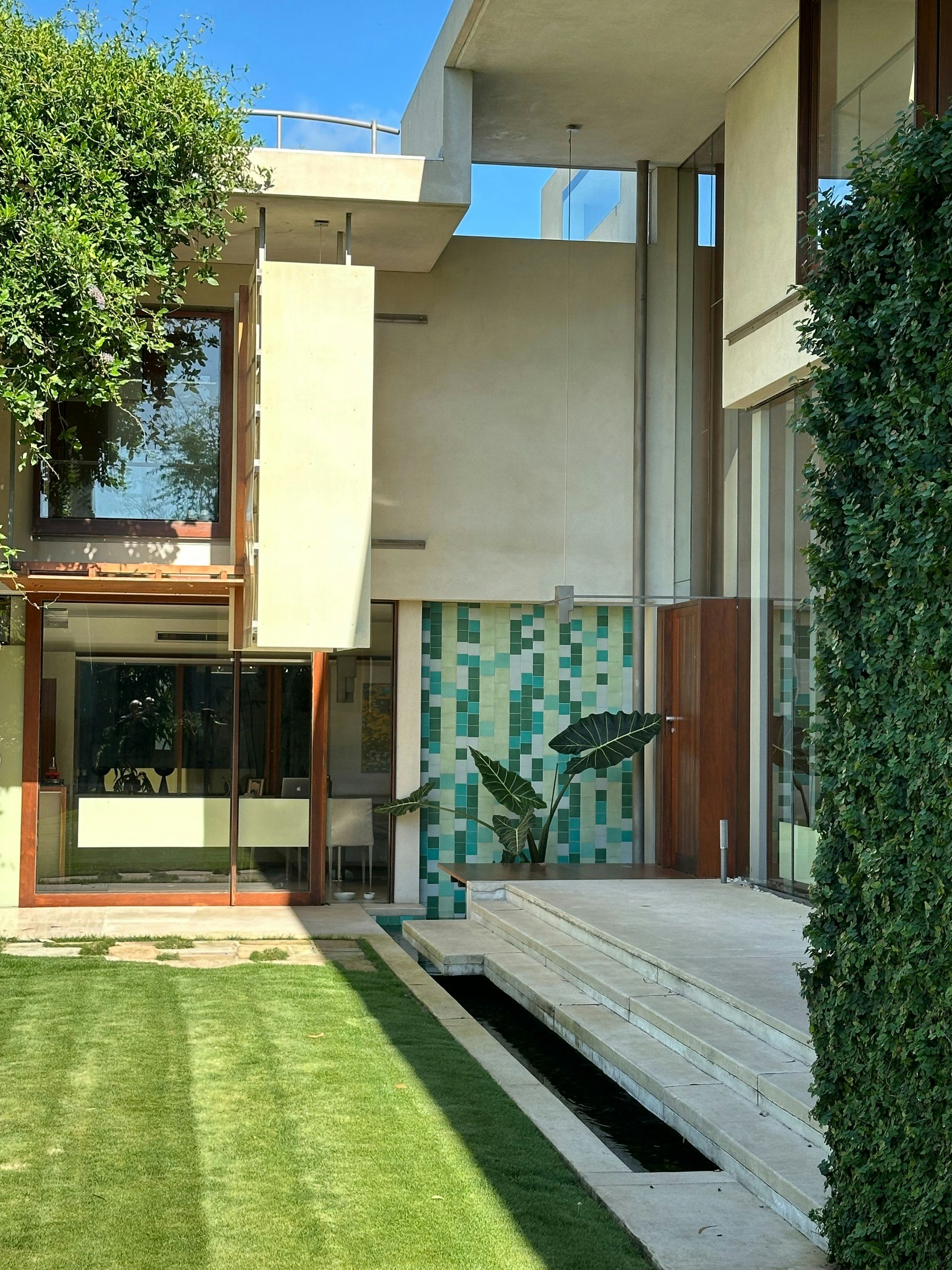 Gallery image 11