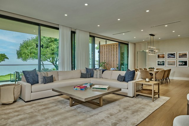 Point Residence West 4-Bedroom 3