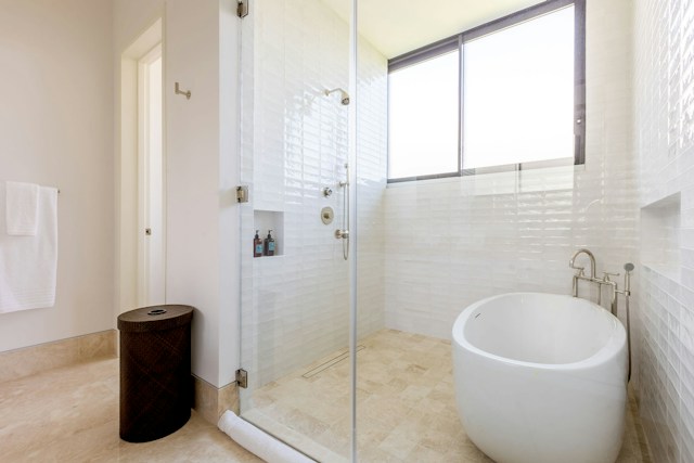 Clubhouse Residence 2 4