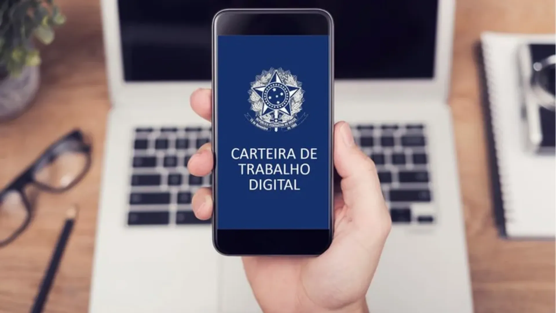 Como assinar sua Carteira de Trabalho Digital em 4 passos