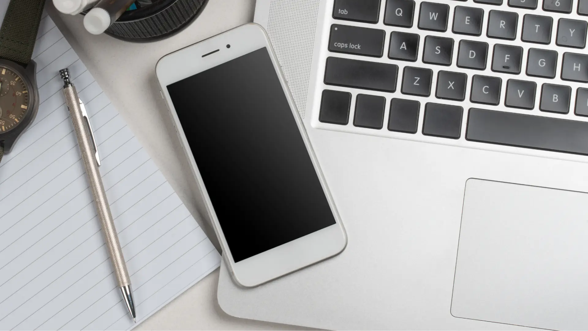 Trabalho online pelo celular: 10 melhores ideias que funcionam em 2024