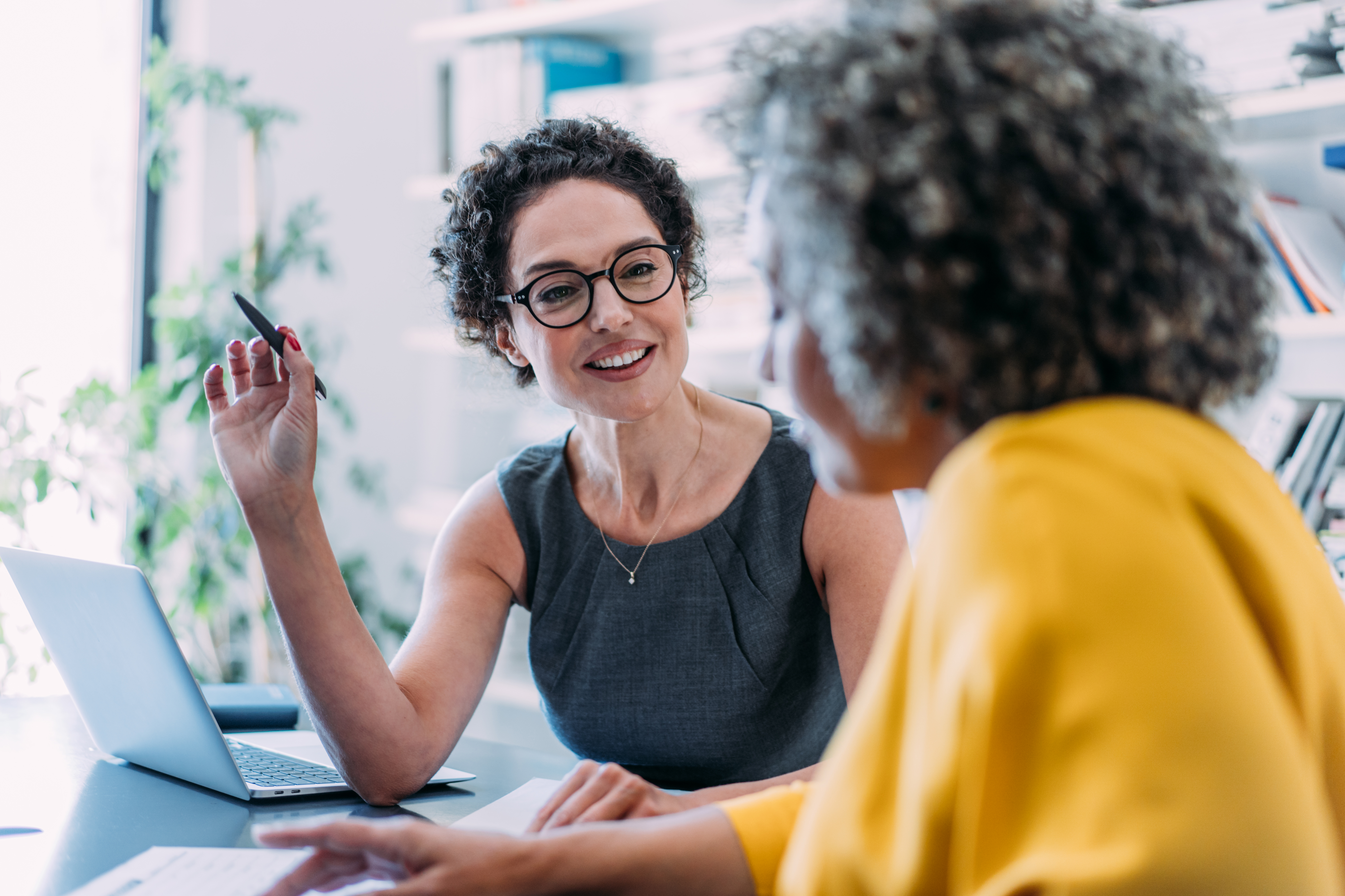 woman talking to a business expert