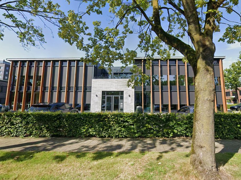 Het kantoorpand van Elysee.