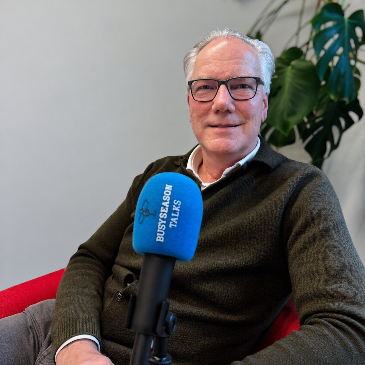 Han Brouwers medeoprichter PIA Group spreekt in een podcast