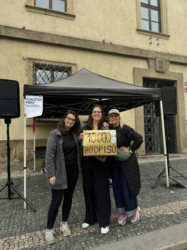 Instagram, courage and a strong topic. How Sola pomáhá won hundreds of donors even without a big team