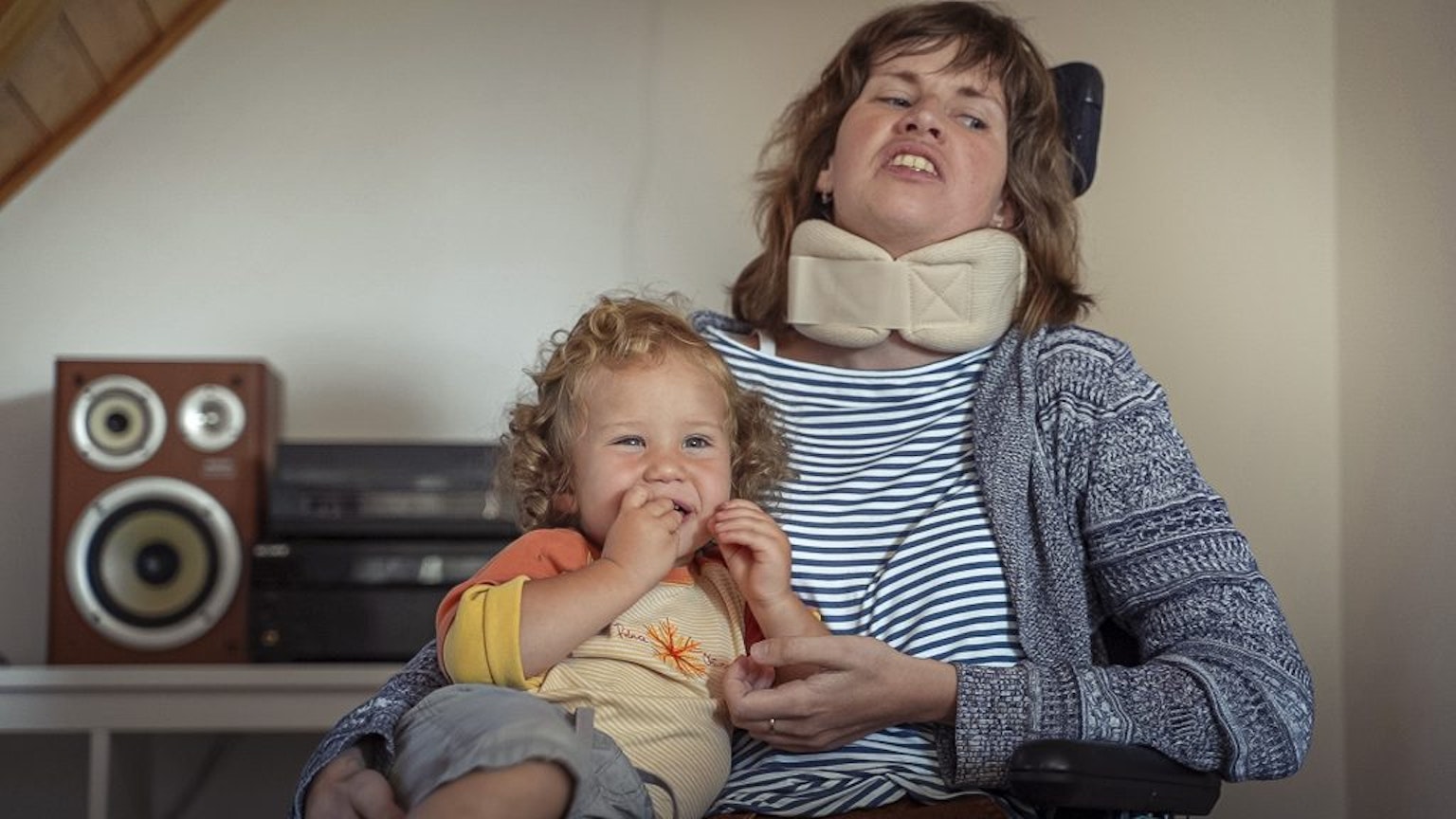 Dárci mladé mamince trpící roztroušenou sklerózou věnovali více než 7 milionů Kč