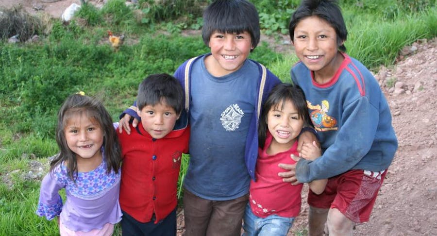 picture of 5 children