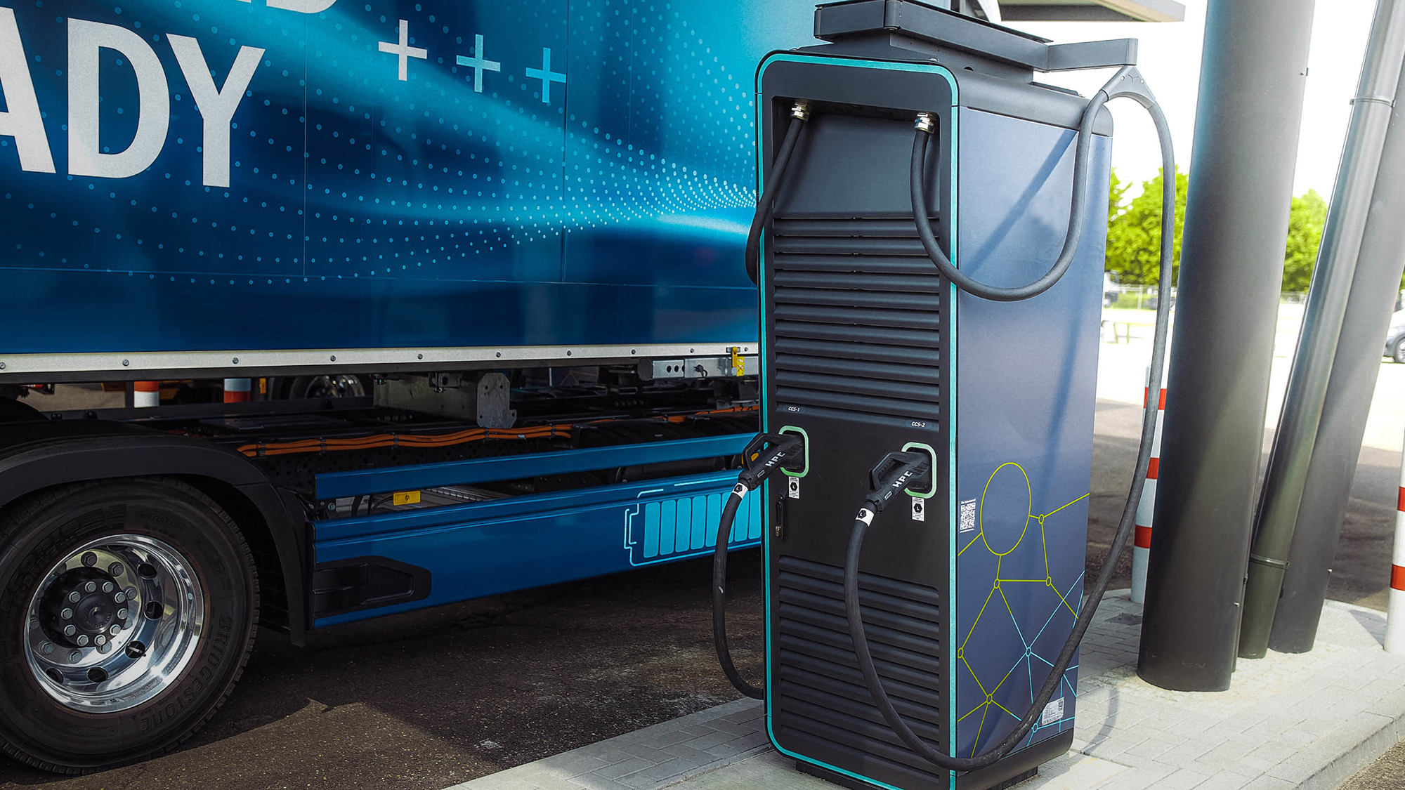 laadpaal truck fudura zakelijk