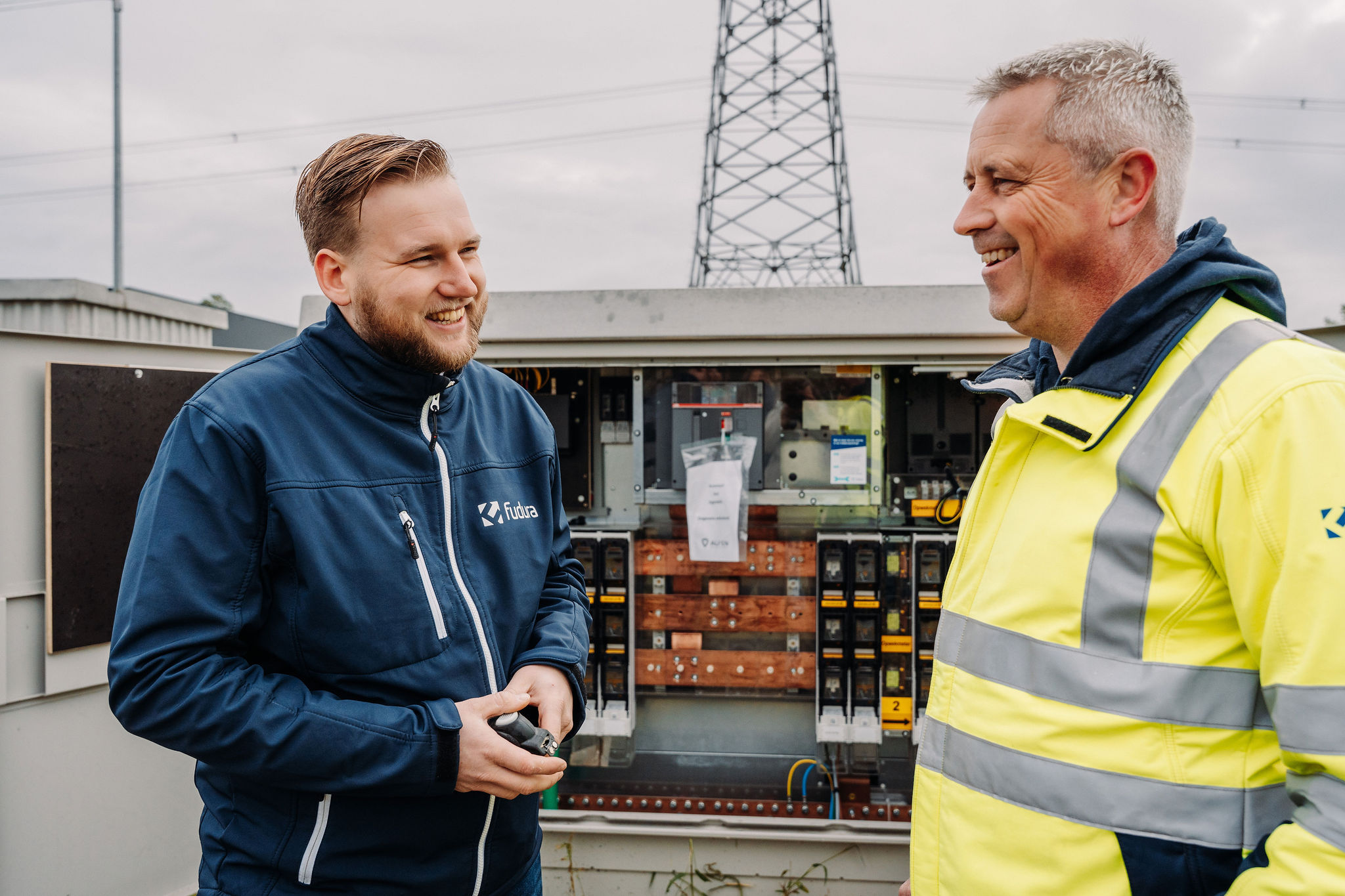 Klaar voor meer vermogen? Wij bereiden je installatie voor terwijl jij doorgroeit. Netverzwaring van intake tot aansluiting.
