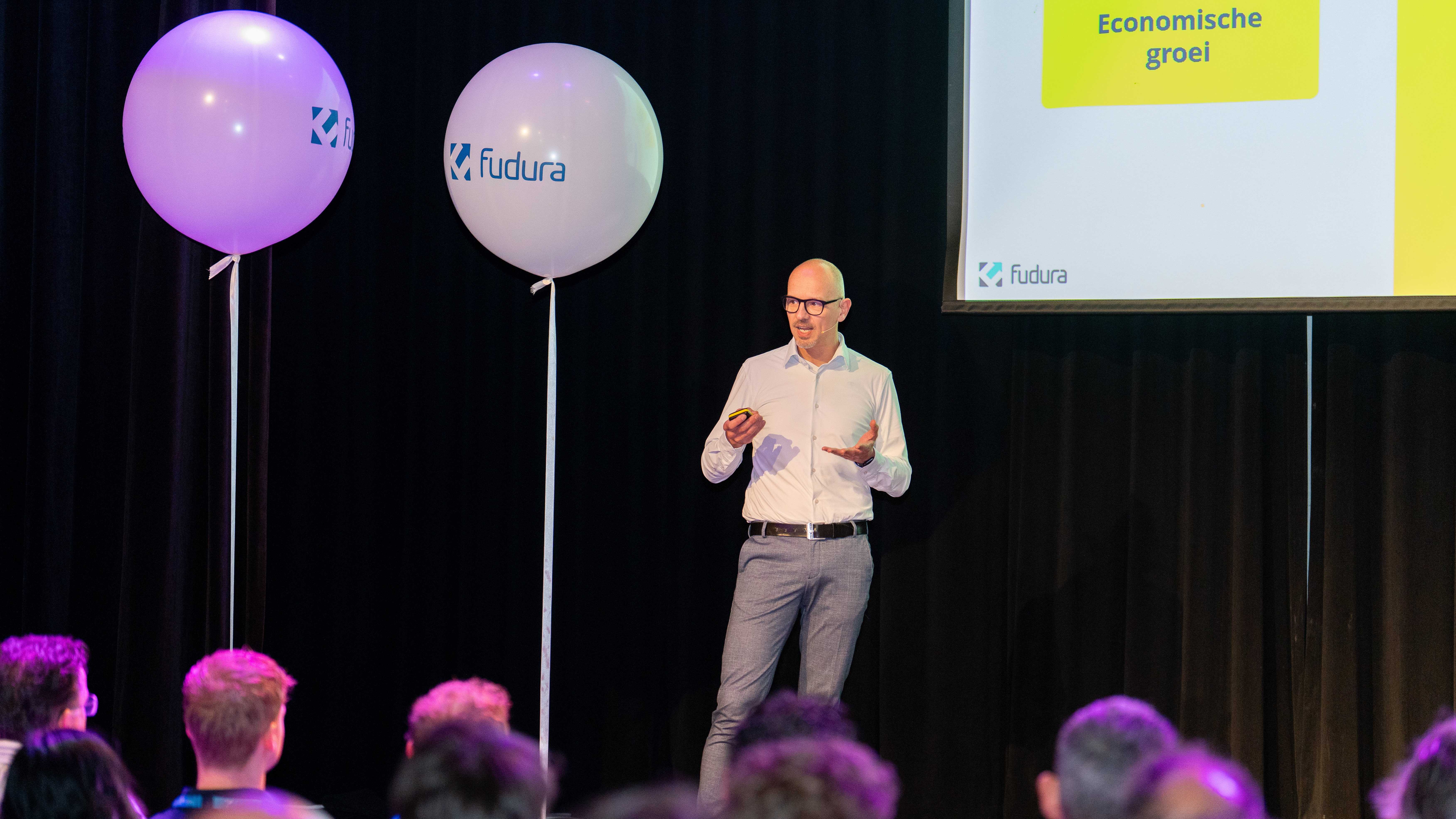 Alexander Steen geeft presentatie tijdens netcongestie event in Eindhoven