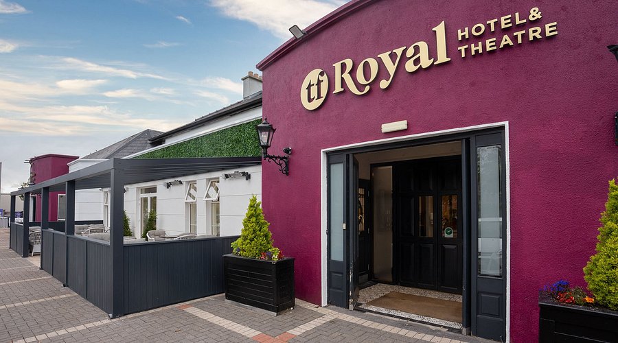 TF Royal Hotel