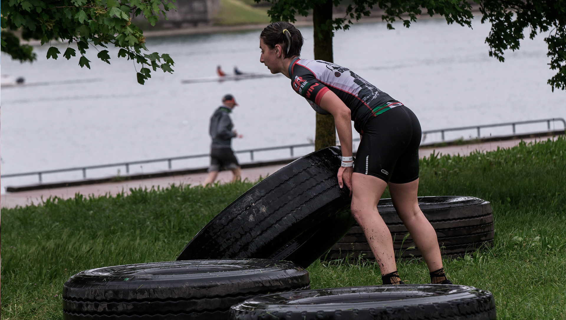 Fetonte (tire flipping)