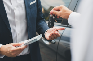 Como transferir a propriedade de um veículo? Confira o passo a passo!