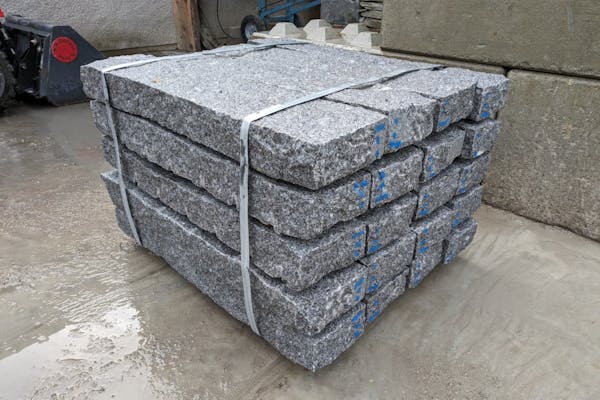 Granite kerb stones