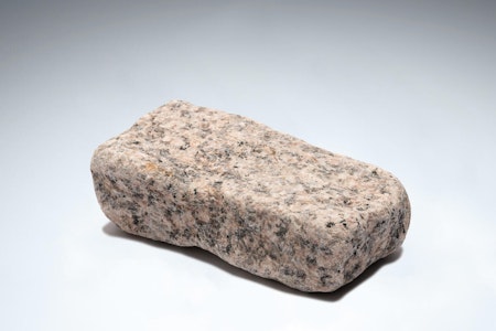 Bespoke sizes of tumbled setts