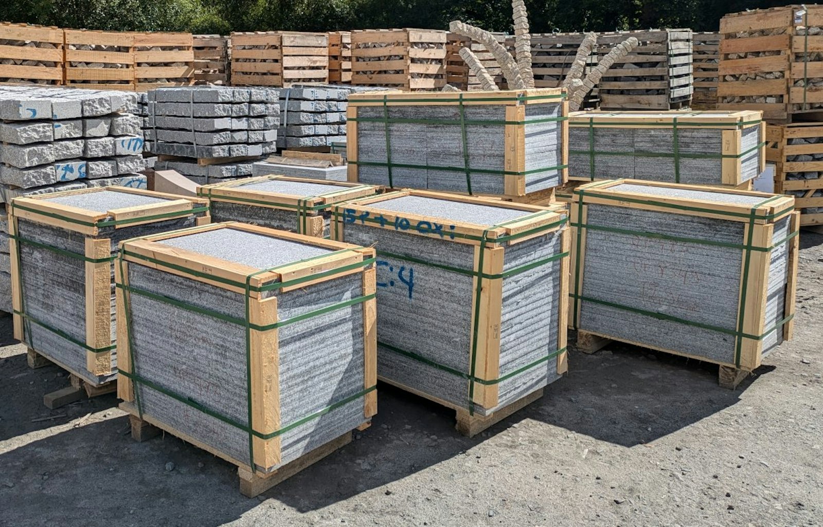 Packs of standard and mixed sized paving slabs