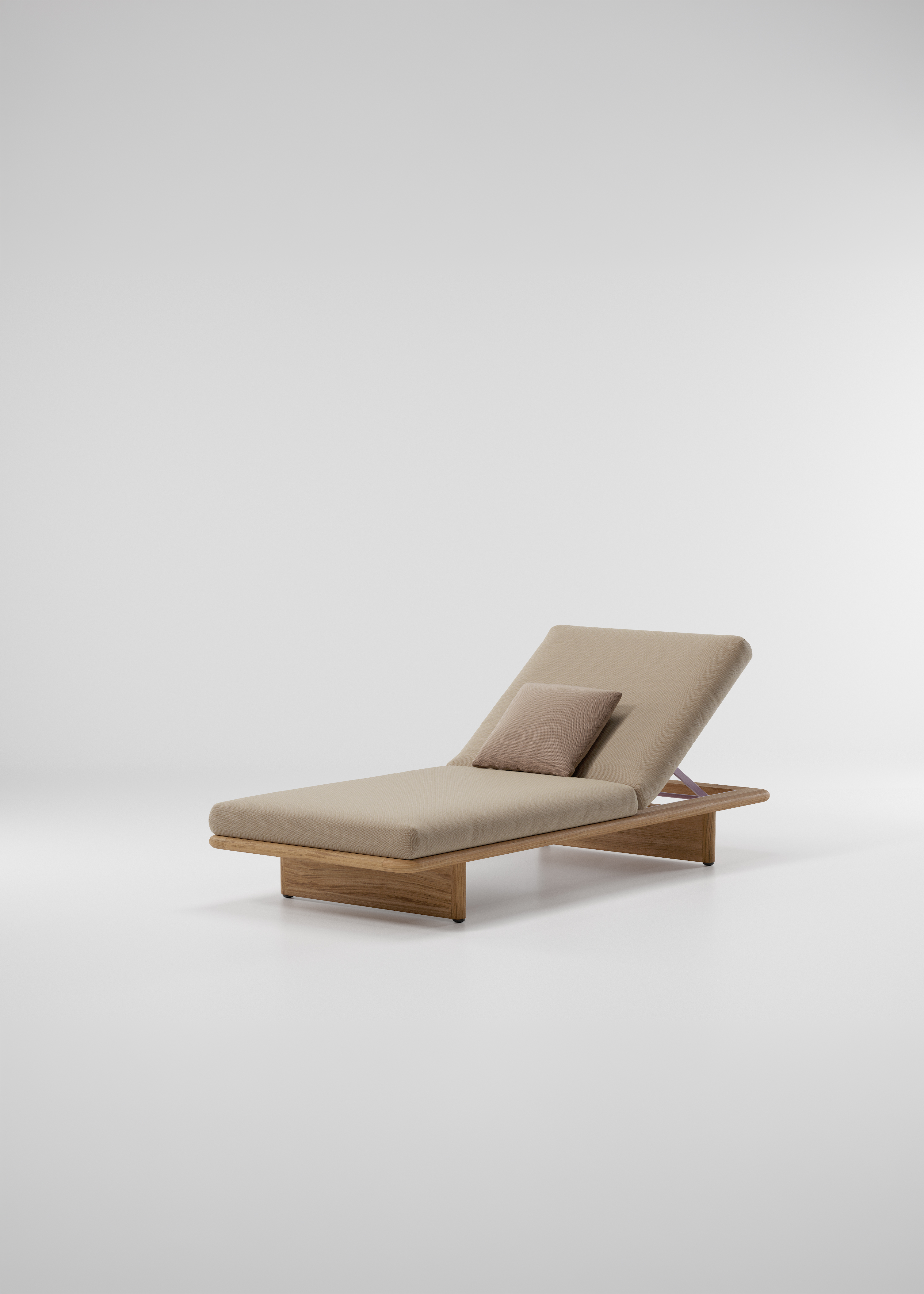 Kettal Living | Mesh Deckchair by Patricia Urquiola