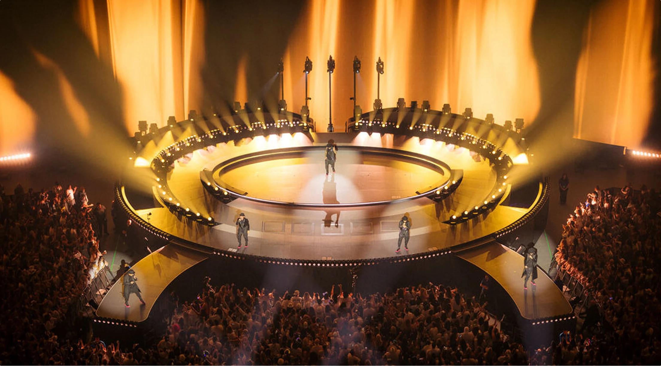 Stage design yellow lighting