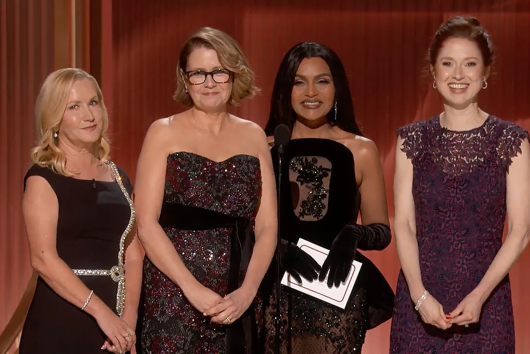 32nd Annual Actor Awards presented by SAG-AFTRA Angela Kinsey, Jenna Fischer, Mindy Kaling, and Ellie Kemper from "The Office" reunite at the 32nd Annual Actor Awards presented by SAG-AFTRA