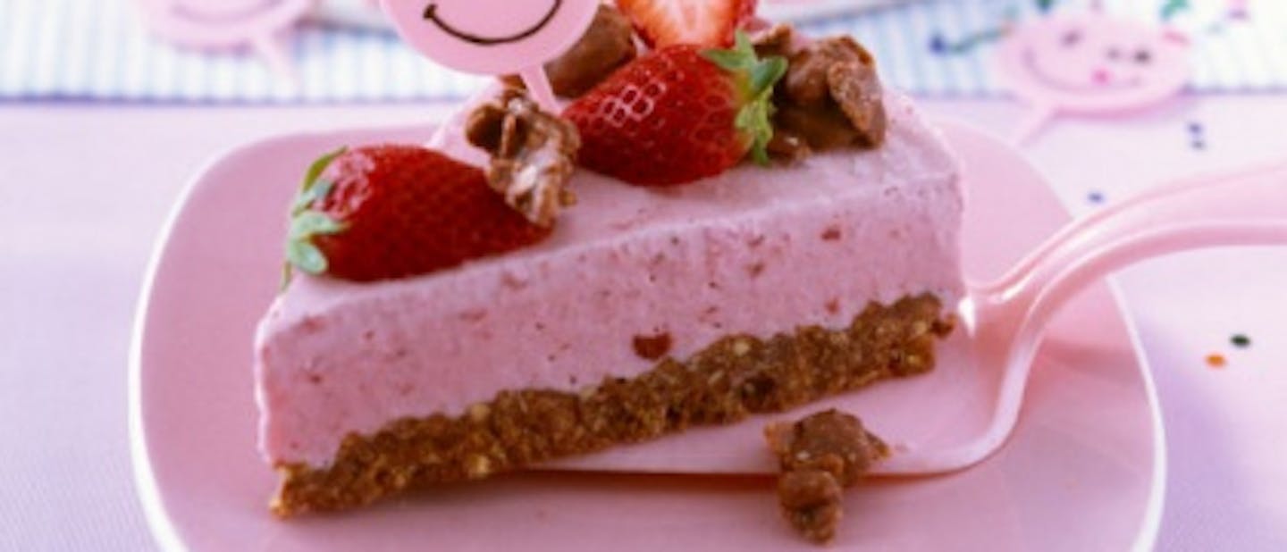 Sadna torta brez peke