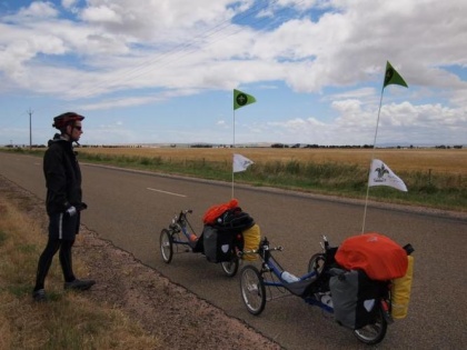 Iz Avstralije do Švedske s trajkom