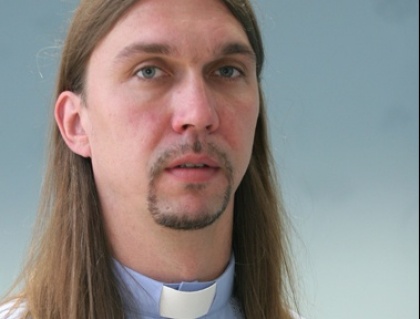 Robi v polfinalu Piramide