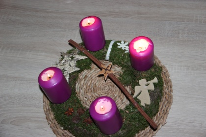 Tri, štiri, advent!
