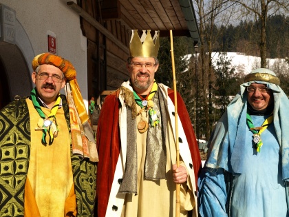 ... saj ste vi poljanski volčiči, kajne?