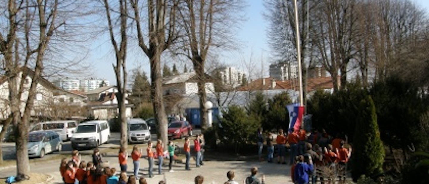 Papirna akcija stega Ljubljana 3 - POPAPIR 2012