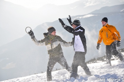 Beli jelen se nam je tudi tokrat izmuznil (FOTO)