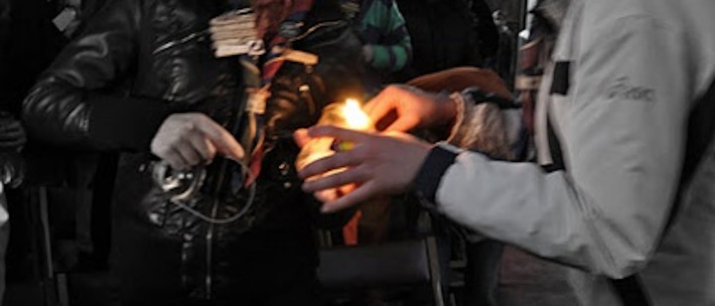 Burja že raznaša lučko po Primorskem