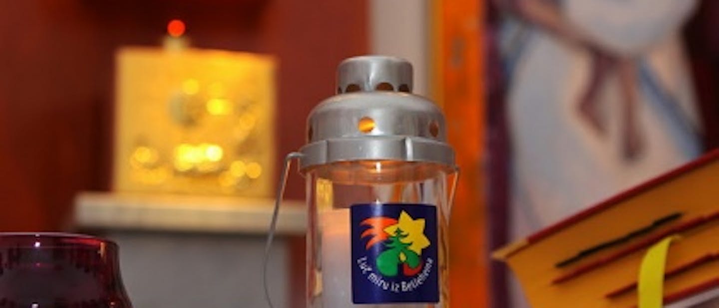 Komu bo letos Luč miru svetila še posebno toplo?