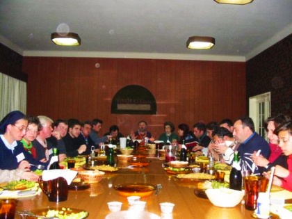 Promocijski filmček ob pričetku konference...