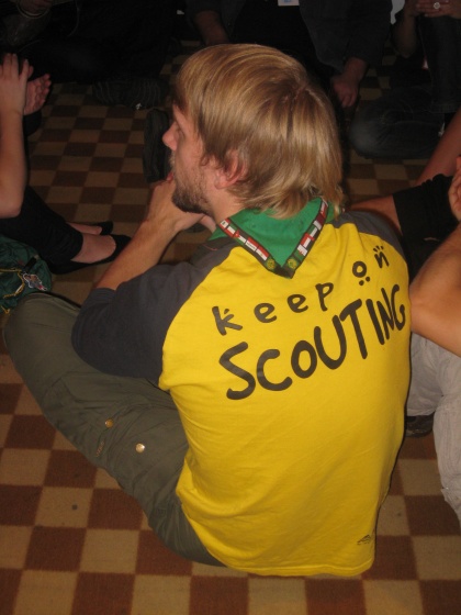 Bi šel skavtat v Anglijo? In to zastonj...