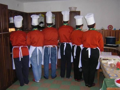 Vse poti vodijo...skozi Postojno