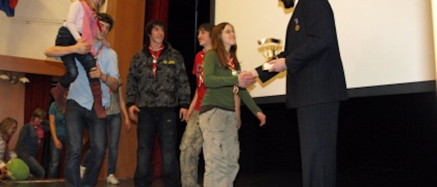 Zlata žaba 2009 usojena trojici