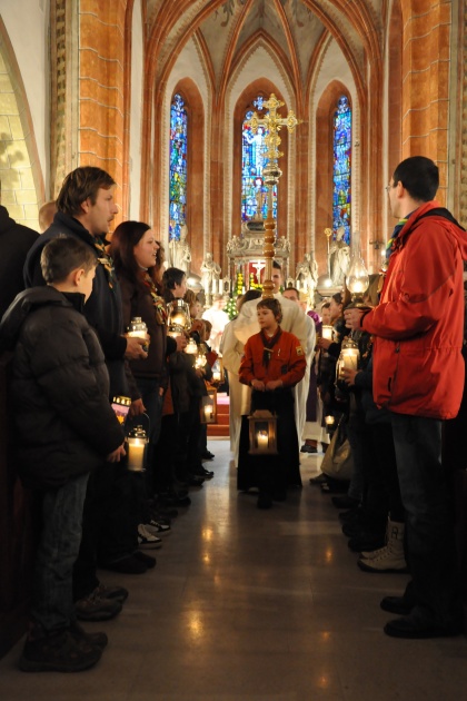 Sprejem Luči miru iz Betlehema v Celju