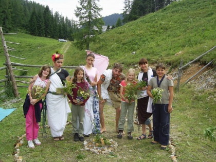 Sveta kost - bodi most!